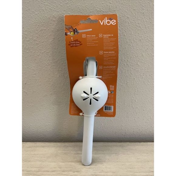 Chefn FreshForce Citrus Juicer, 10.25in L White - Picture 4 of 7